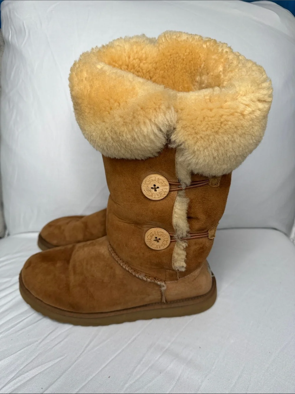 UGG Women's Button-Detail Shearling Suede Boots - Chestnut